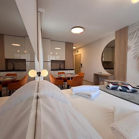 Sorrento - Menada Apartments Sveti Vlas Dış mekan fotoğraf