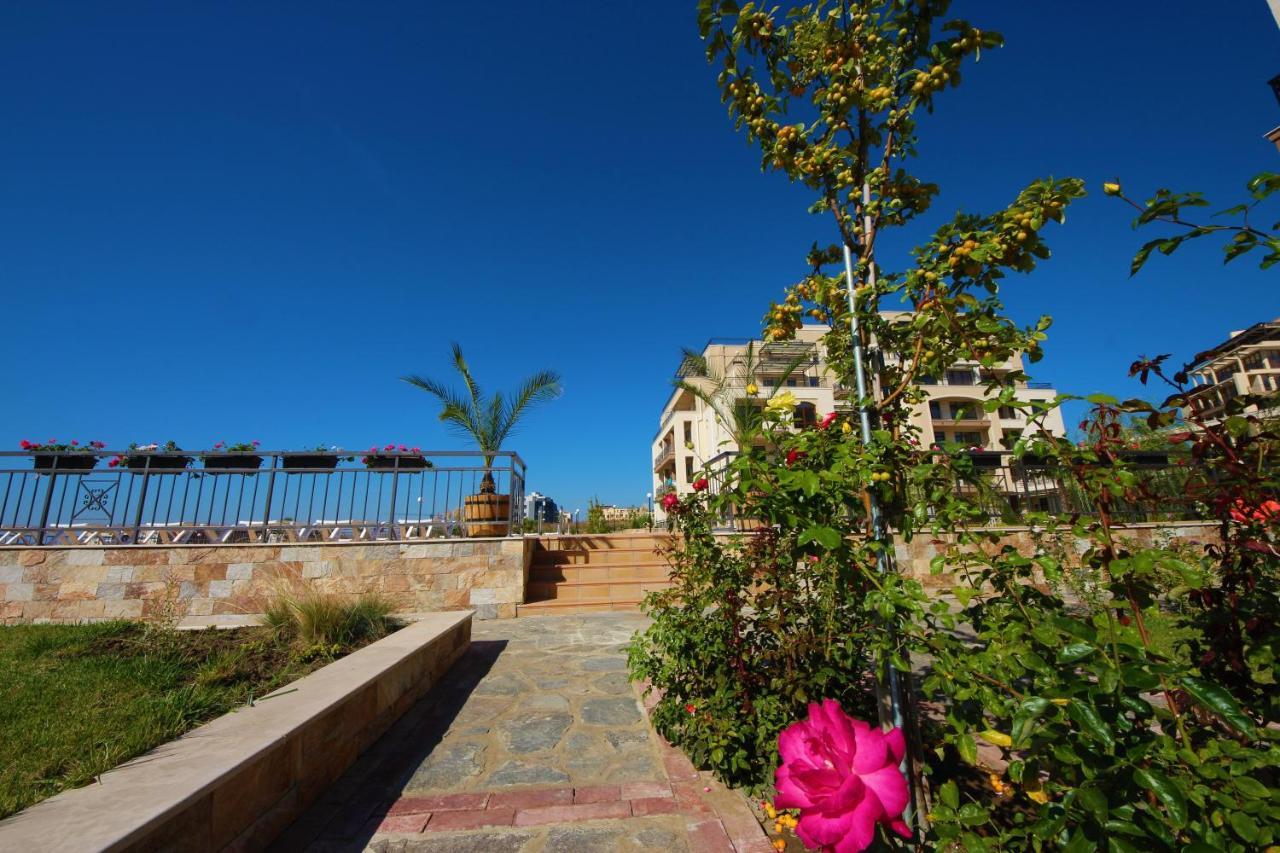 Sorrento - Menada Apartments Sveti Vlas Dış mekan fotoğraf
