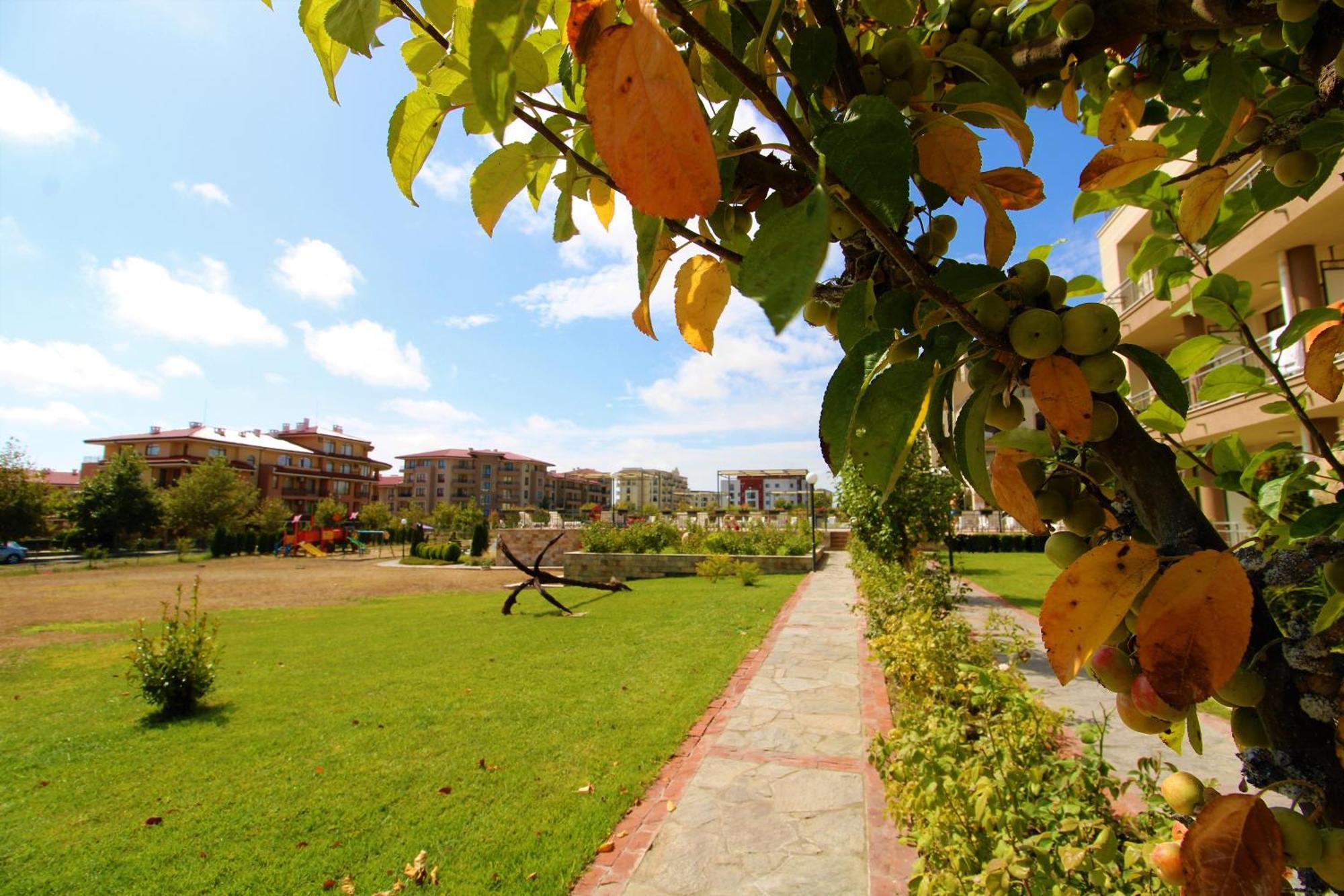 Sorrento - Menada Apartments Sveti Vlas Dış mekan fotoğraf