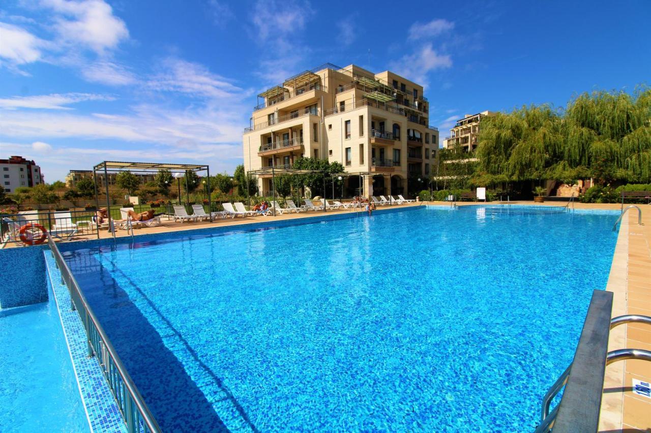Sorrento - Menada Apartments Sveti Vlas Dış mekan fotoğraf