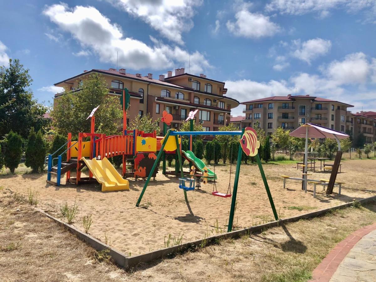 Sorrento - Menada Apartments Sveti Vlas Dış mekan fotoğraf