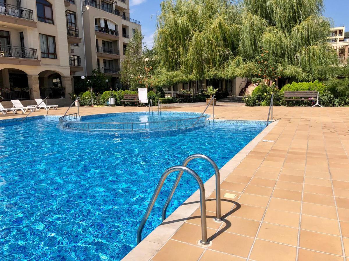 Sorrento - Menada Apartments Sveti Vlas Dış mekan fotoğraf
