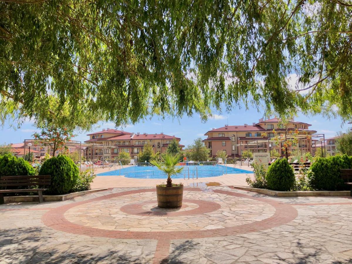 Sorrento - Menada Apartments Sveti Vlas Dış mekan fotoğraf