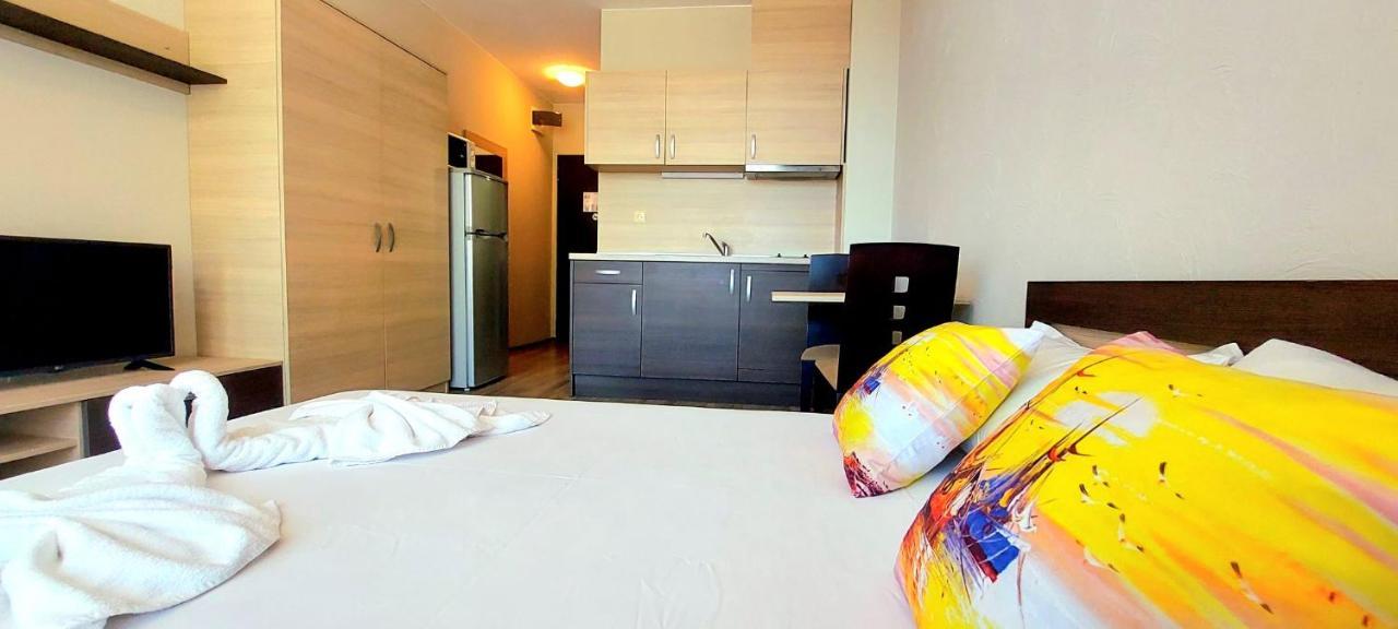 Sorrento - Menada Apartments Sveti Vlas Dış mekan fotoğraf
