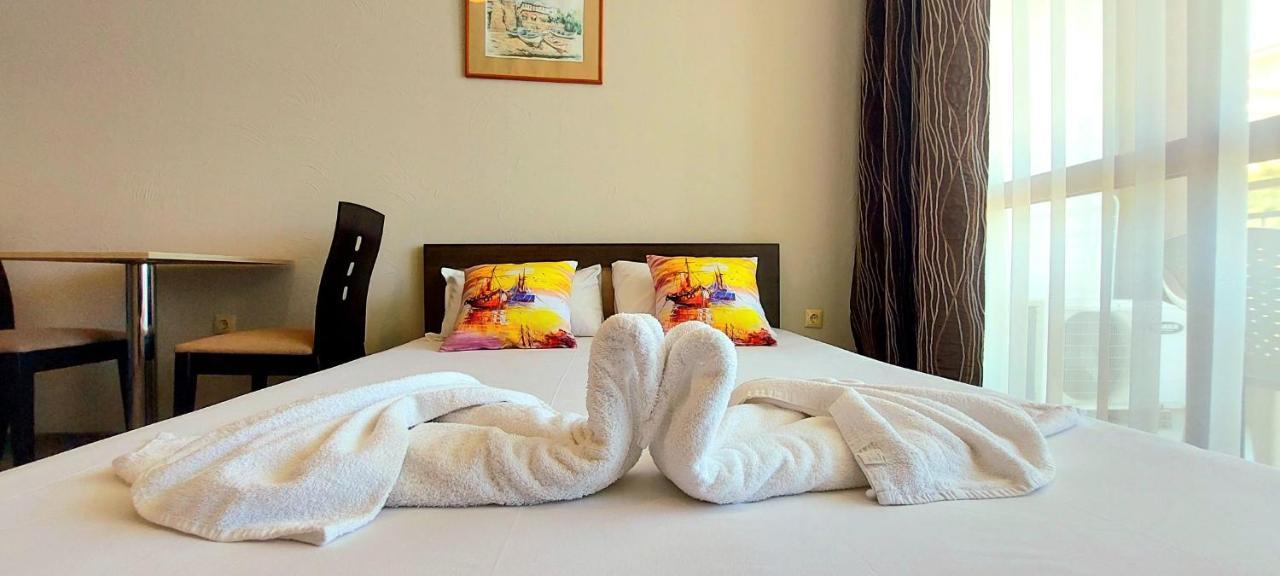 Sorrento - Menada Apartments Sveti Vlas Dış mekan fotoğraf